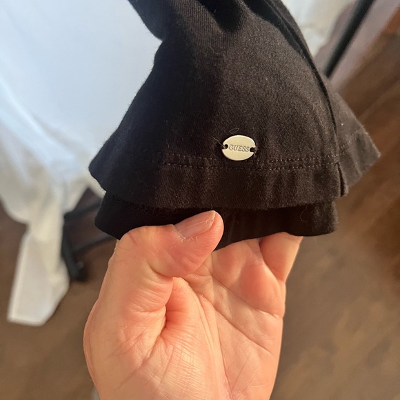 Guess women’s peplum top - Picture 2 of 4